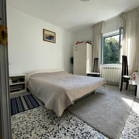 Apartamento Piano Superiore A Pochi Passi Dal Mare Sestri Levante